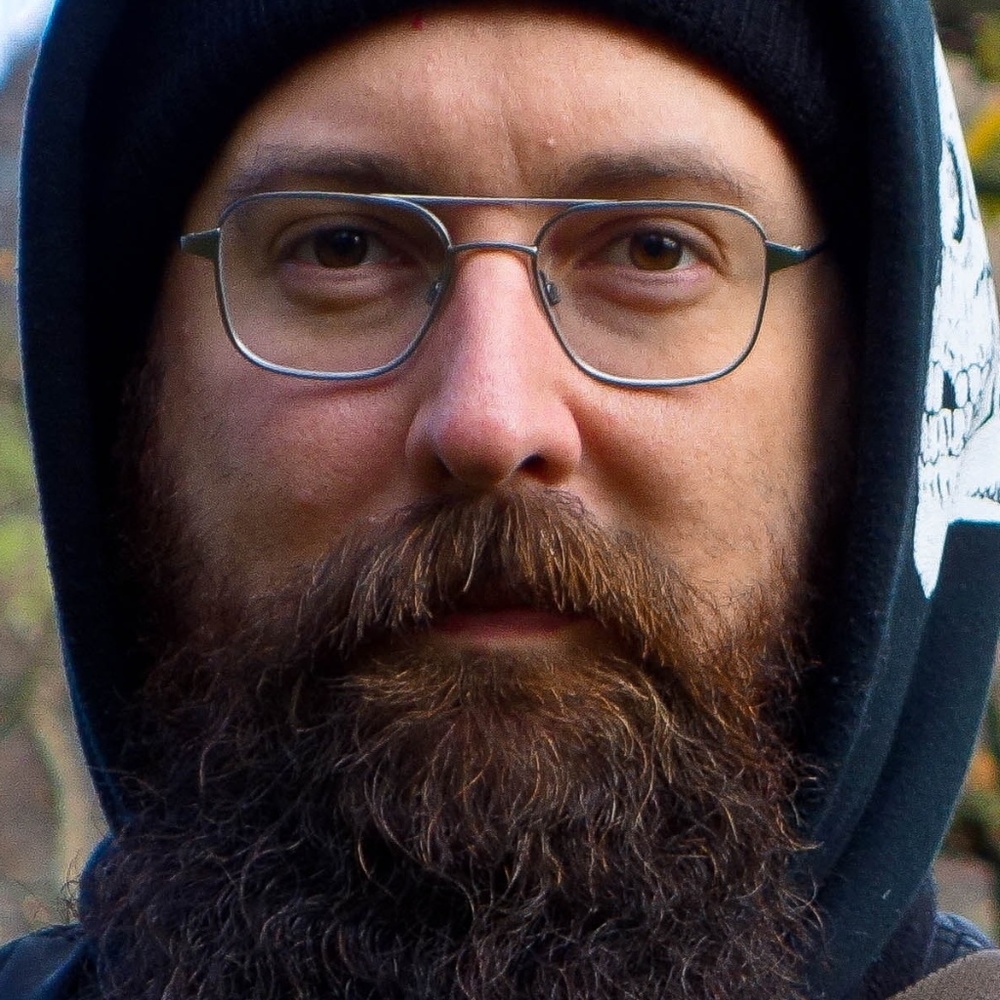 This Posher Loves Beer, Motorcycles & Loose Women